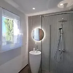 Location Phoebe Dans La Propriete Elaia Villa Tourouzelle