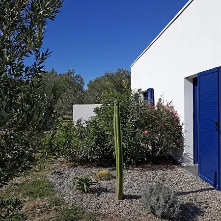 Location Phoebe Dans La Propriete Elaia Villa