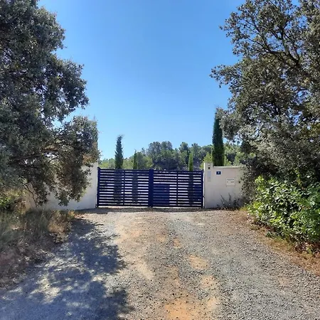 Location Phoebe Dans La Propriete Elaia Villa