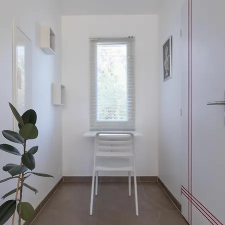 Location Phoebe Dans La Propriete Elaia Villa