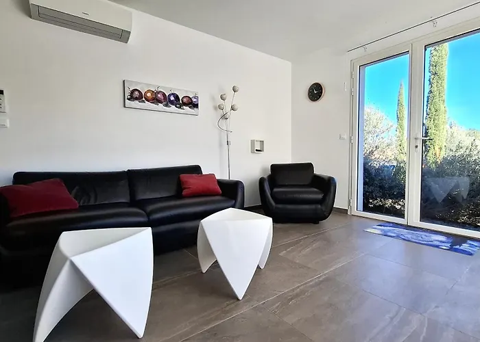 Villa Location Phoebe Dans La Propriete Elaia *