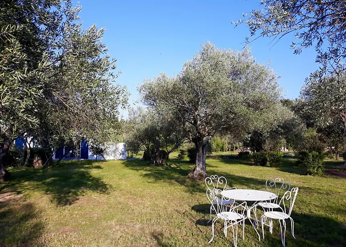 Location Phoebe Dans La Propriete Elaia *
